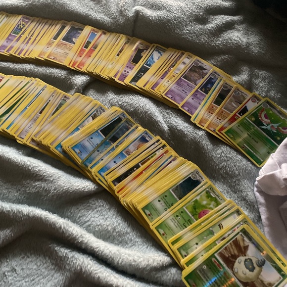 Pokémon Collection <view photos> - Picture 5 of 7